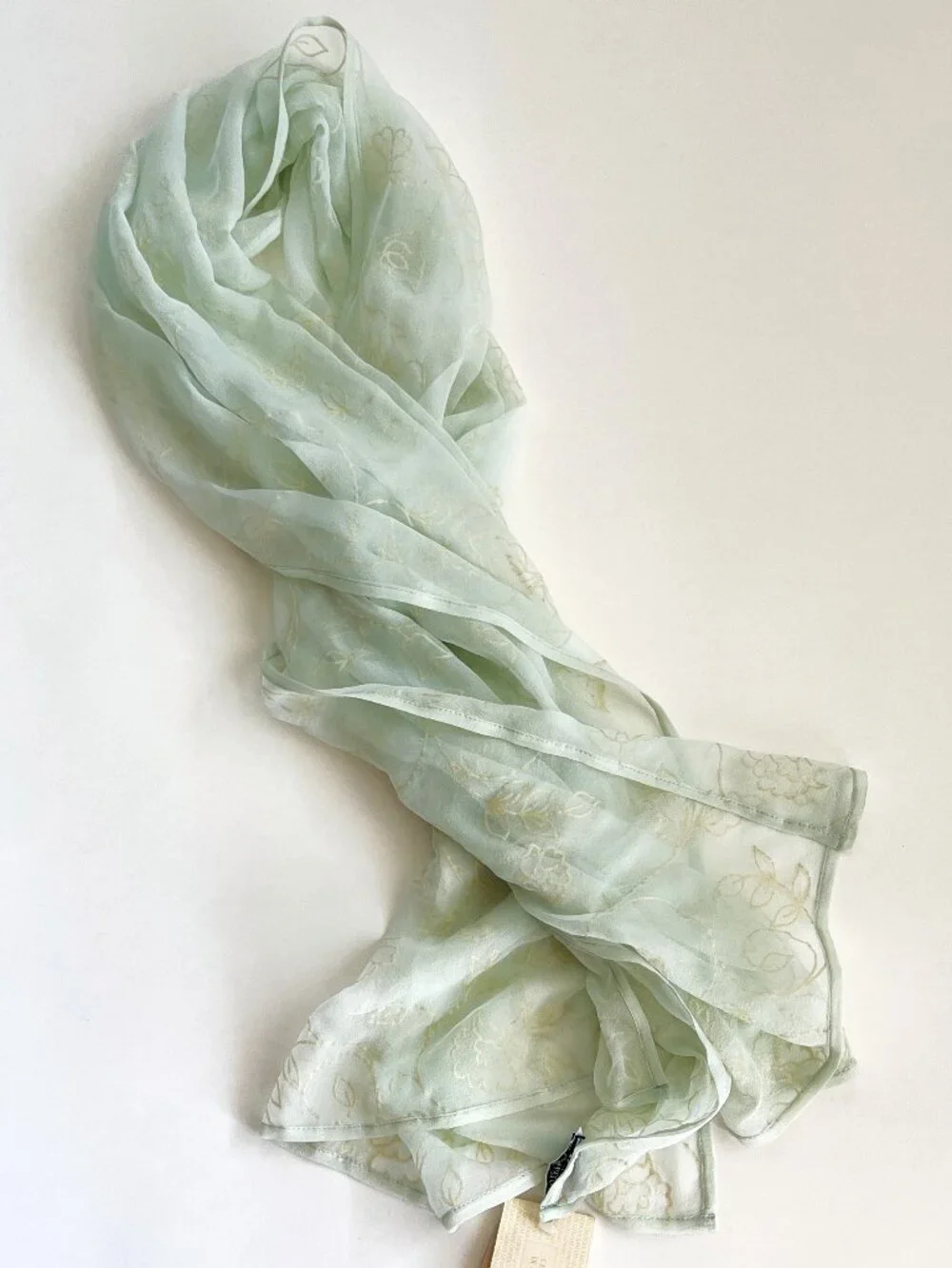 GIORGIO ARMANI GREEN 100% Silk Scarf Shawl Wrap 69
